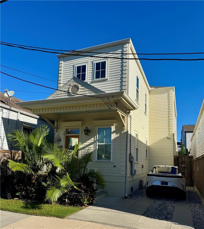 2911 CONTI Street