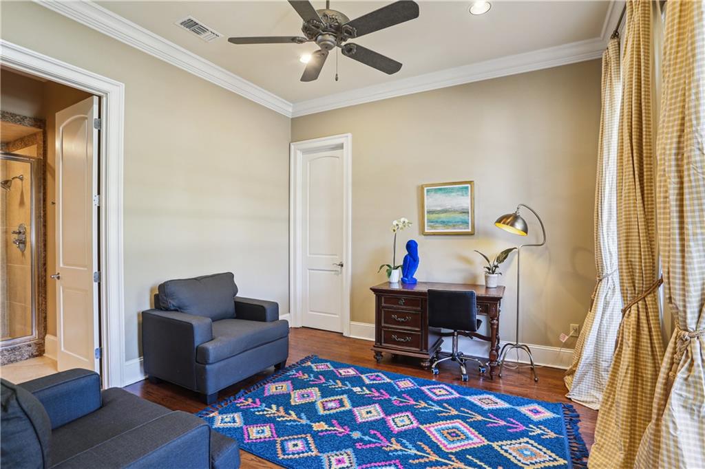 192 FOREST OAKS Drive