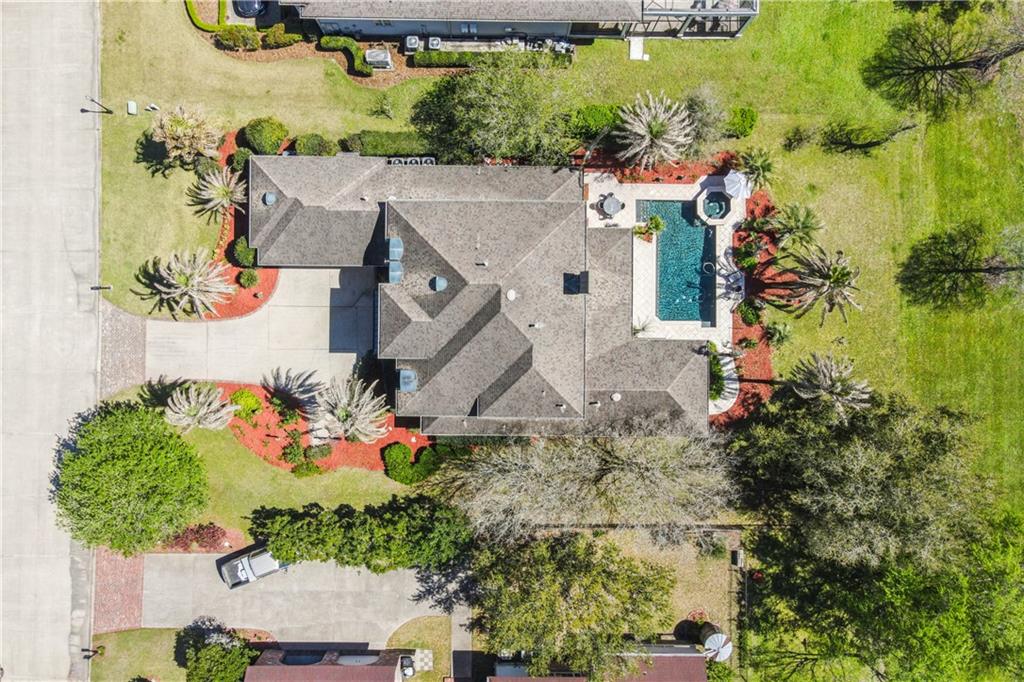 192 FOREST OAKS Drive