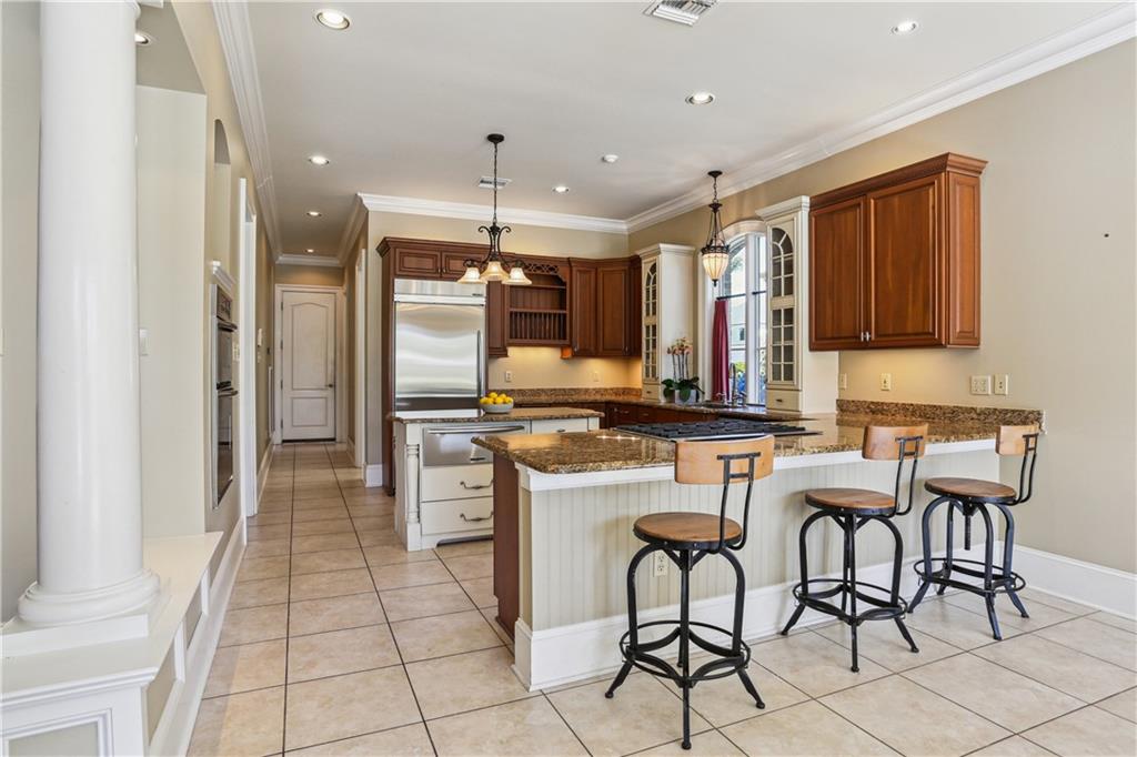 192 FOREST OAKS Drive