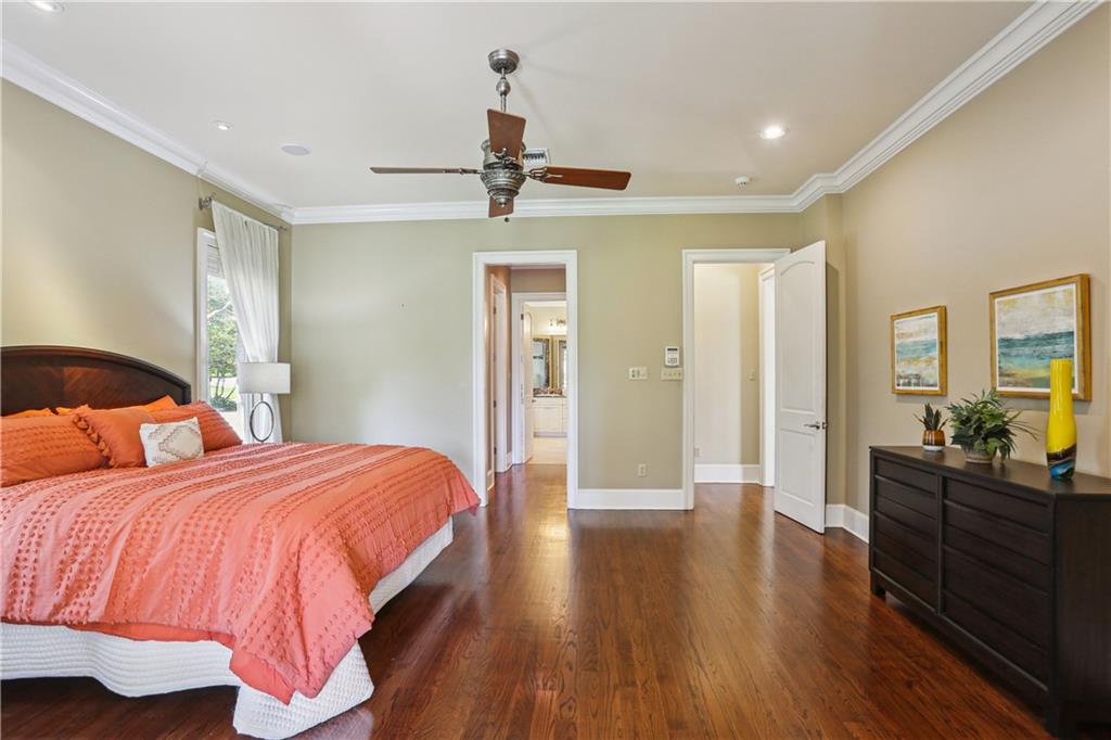192 FOREST OAKS Drive