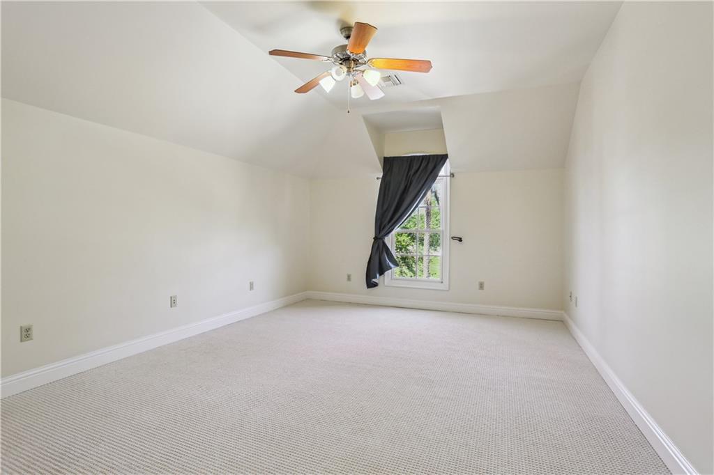 192 FOREST OAKS Drive