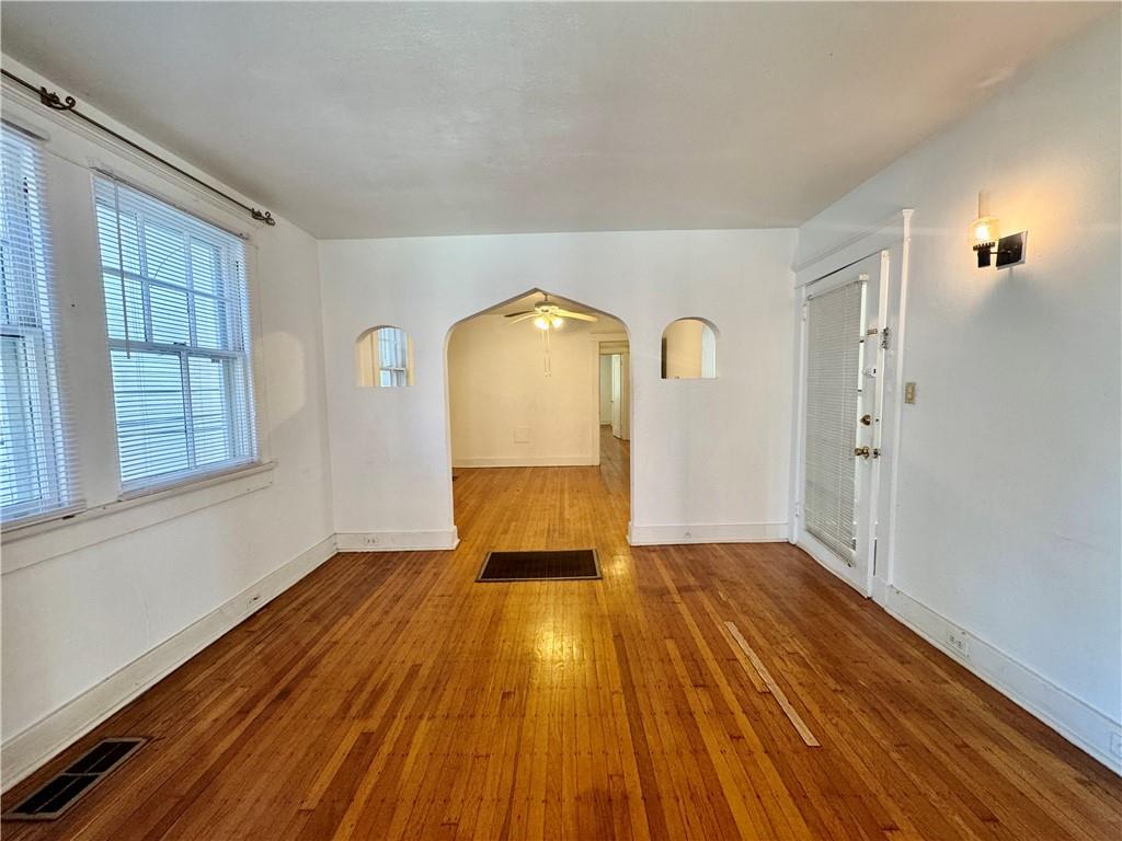 2025-27 CALHOUN Street