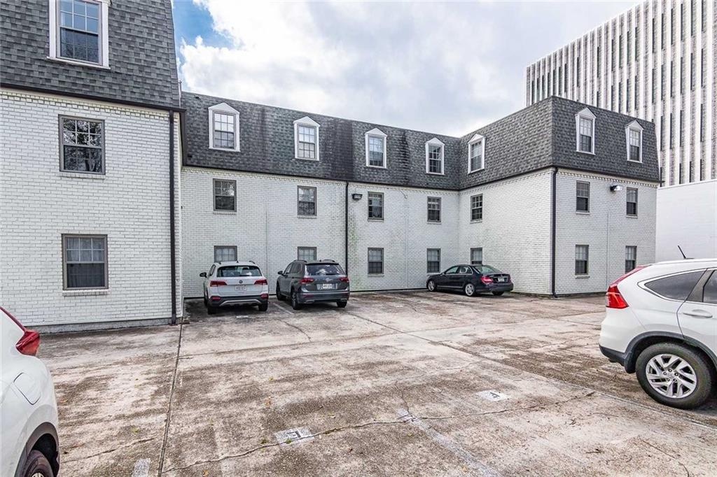 1532 ST ANDREW Street 203