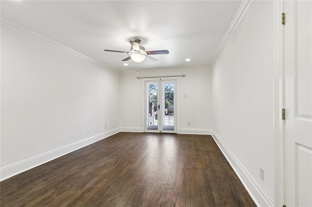 3000 ST CHARLES Avenue 207
