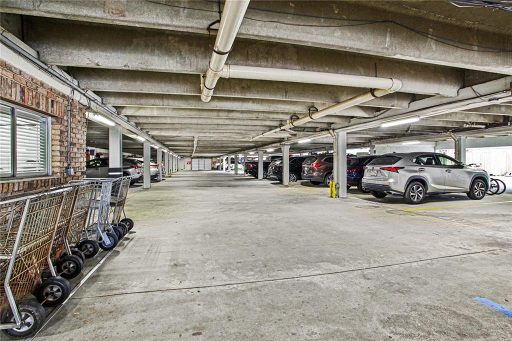 3000 ST CHARLES Avenue 207