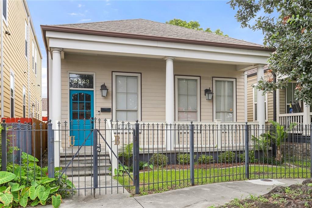 2423 REV JOHN RAPHAEL JR Way