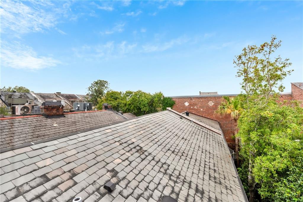 1125 ROYAL Street 3