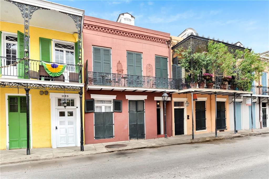 1125 ROYAL Street 3