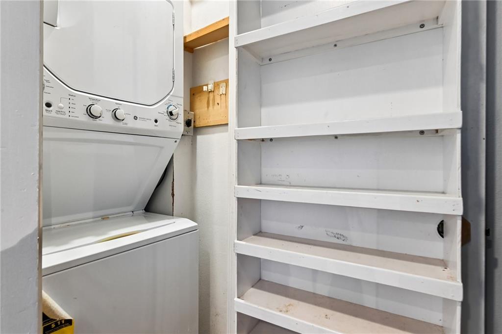 1022 TOULOUSE Street BC-22