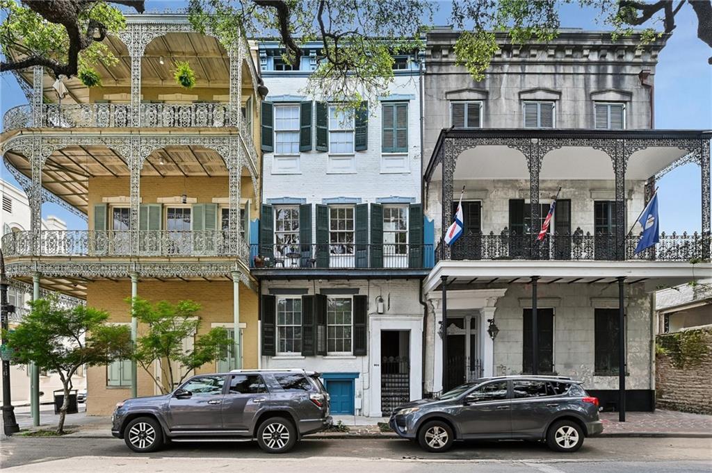 604 ESPLANADE Avenue 102