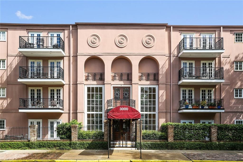 3000 ST CHARLES Avenue 409