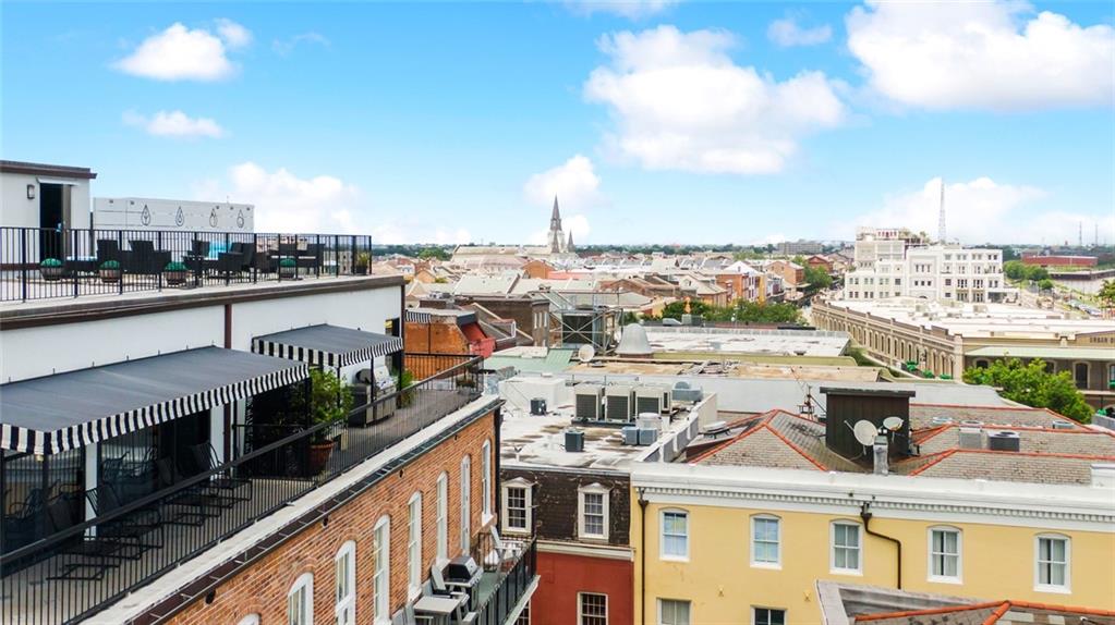 232 DECATUR Street 6a