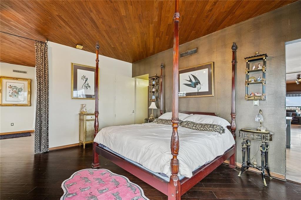 232 DECATUR Street 6a