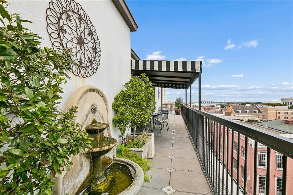 232 DECATUR Street 6a