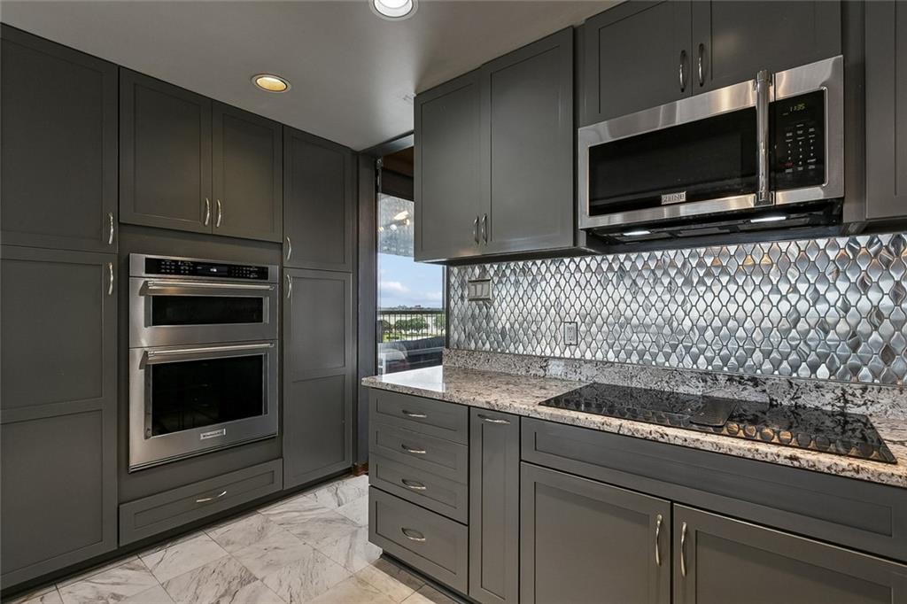 232 DECATUR Street 6a