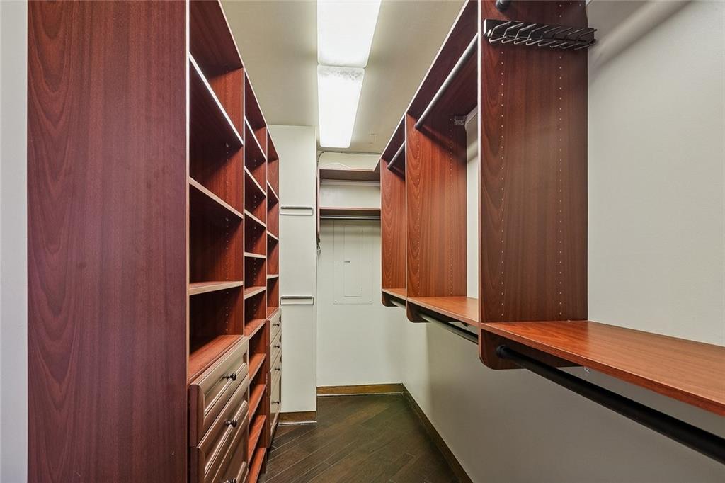 232 DECATUR Street 6a