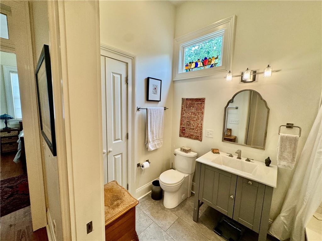 3001 03 BELL Street