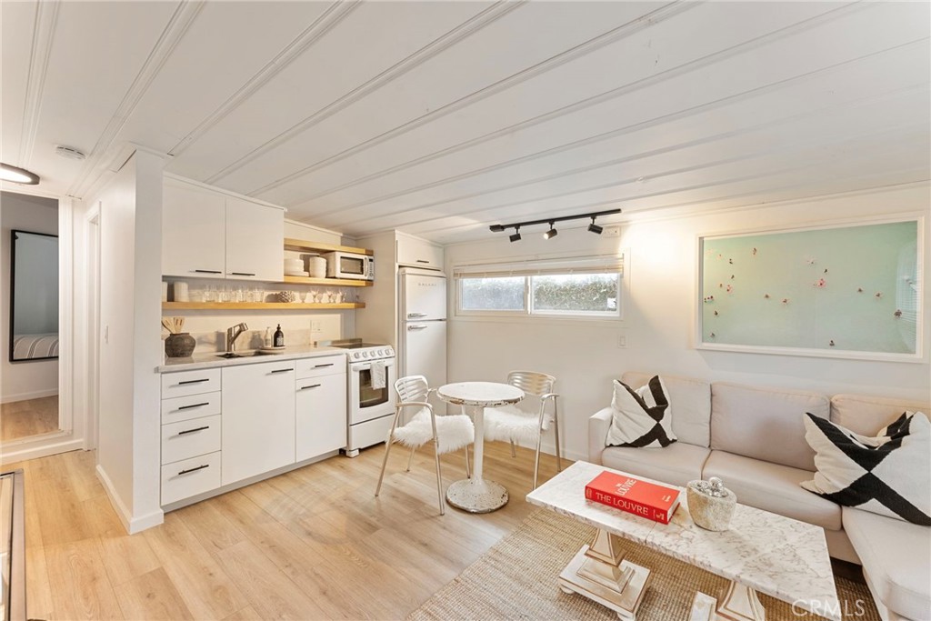 2695 Laguna Canyon Road