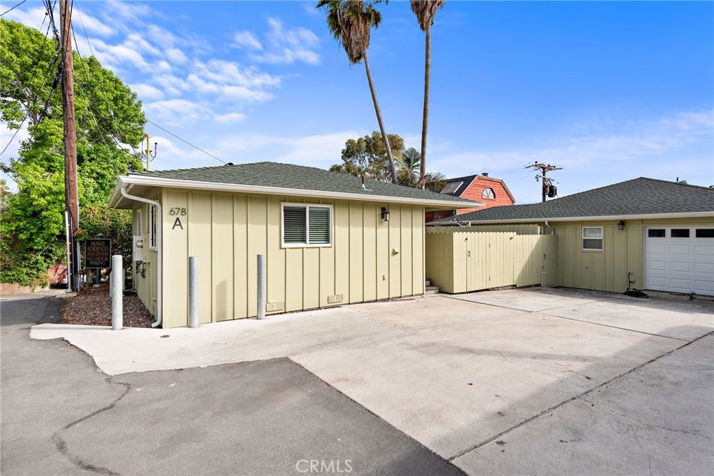 678 Glenneyre Street A