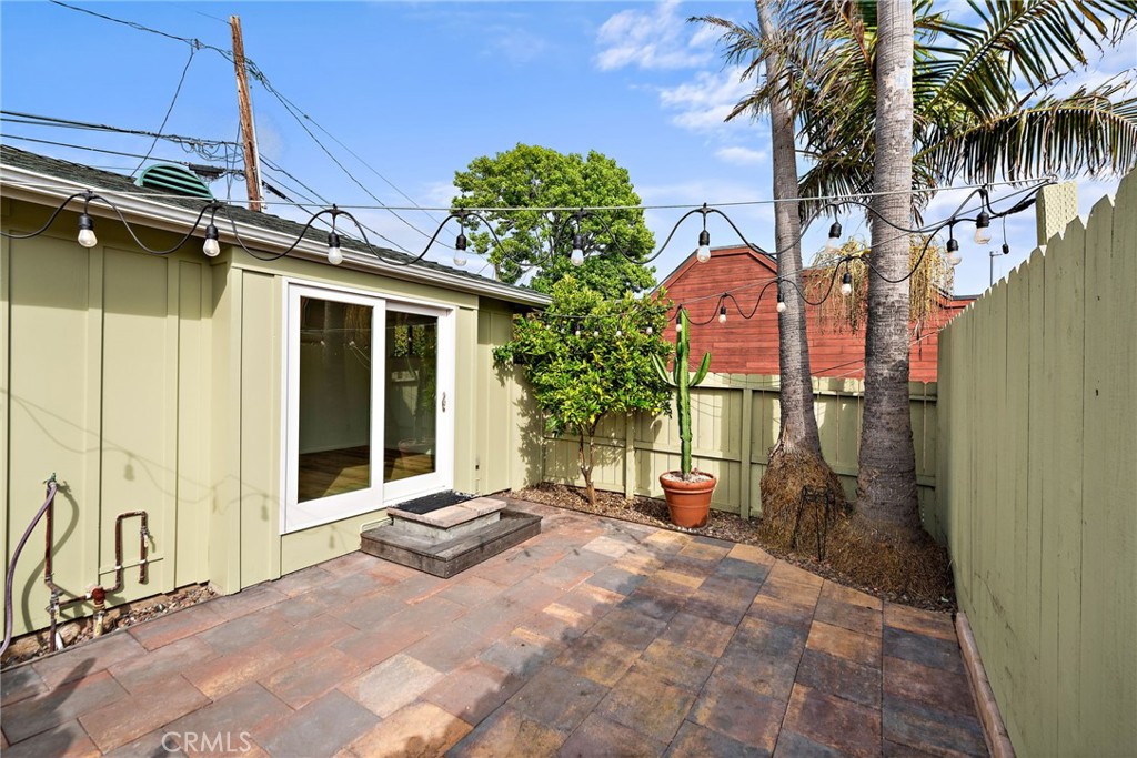 678 Glenneyre Street A