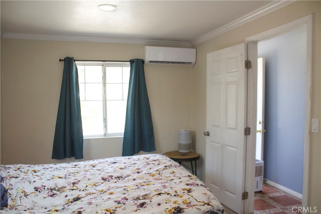 2735 E Madison Street