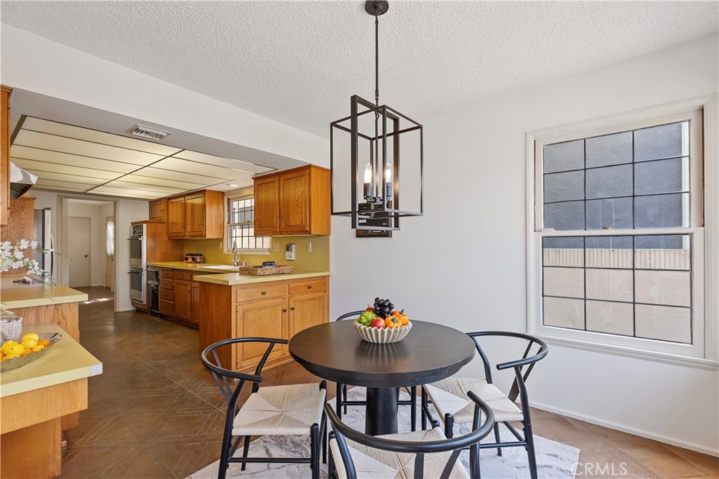 612 Harbor Island Drive