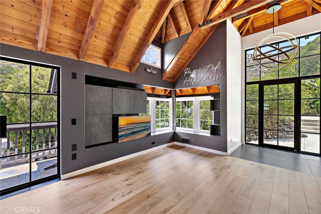 537 Canyon Acres Drive