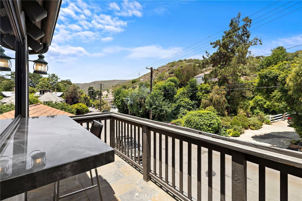 537 Canyon Acres Drive