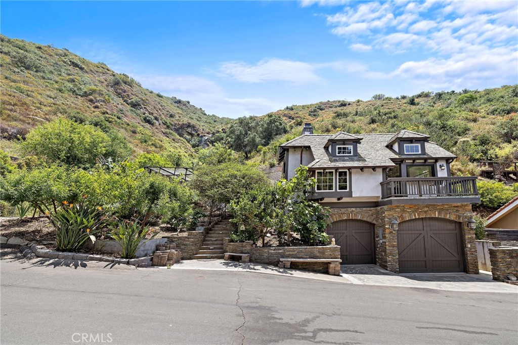 537 Canyon Acres Drive