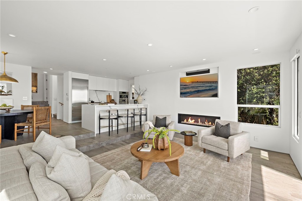 2901 Alexander