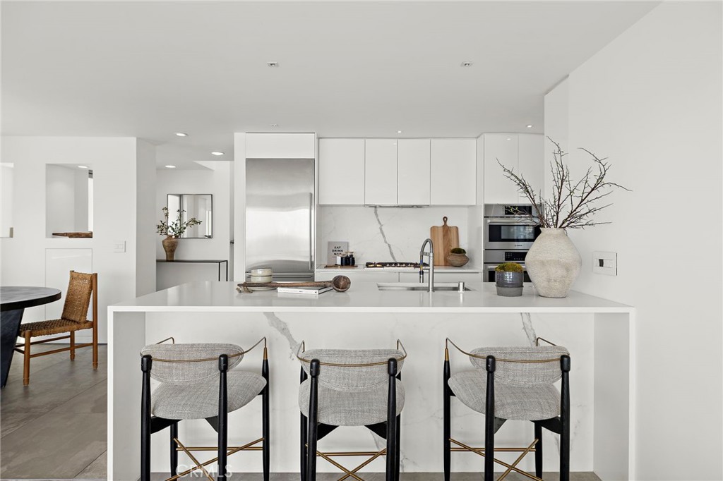 2901 Alexander