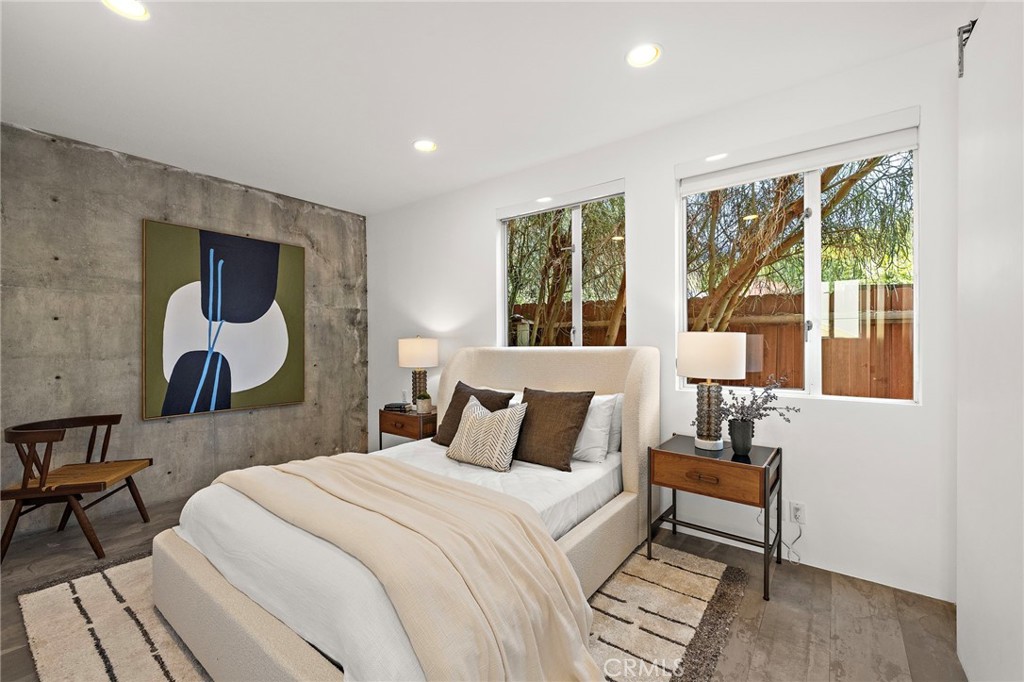 2901 Alexander