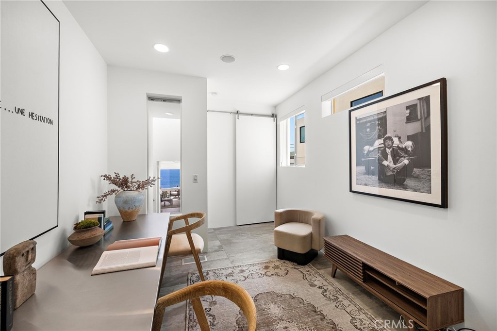 2901 Alexander