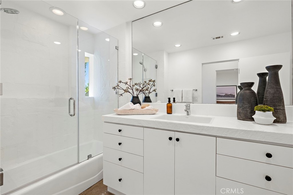 2901 Alexander