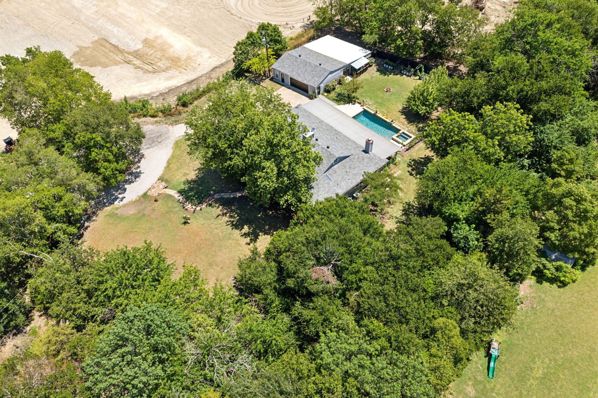 455 Sunridge Lane