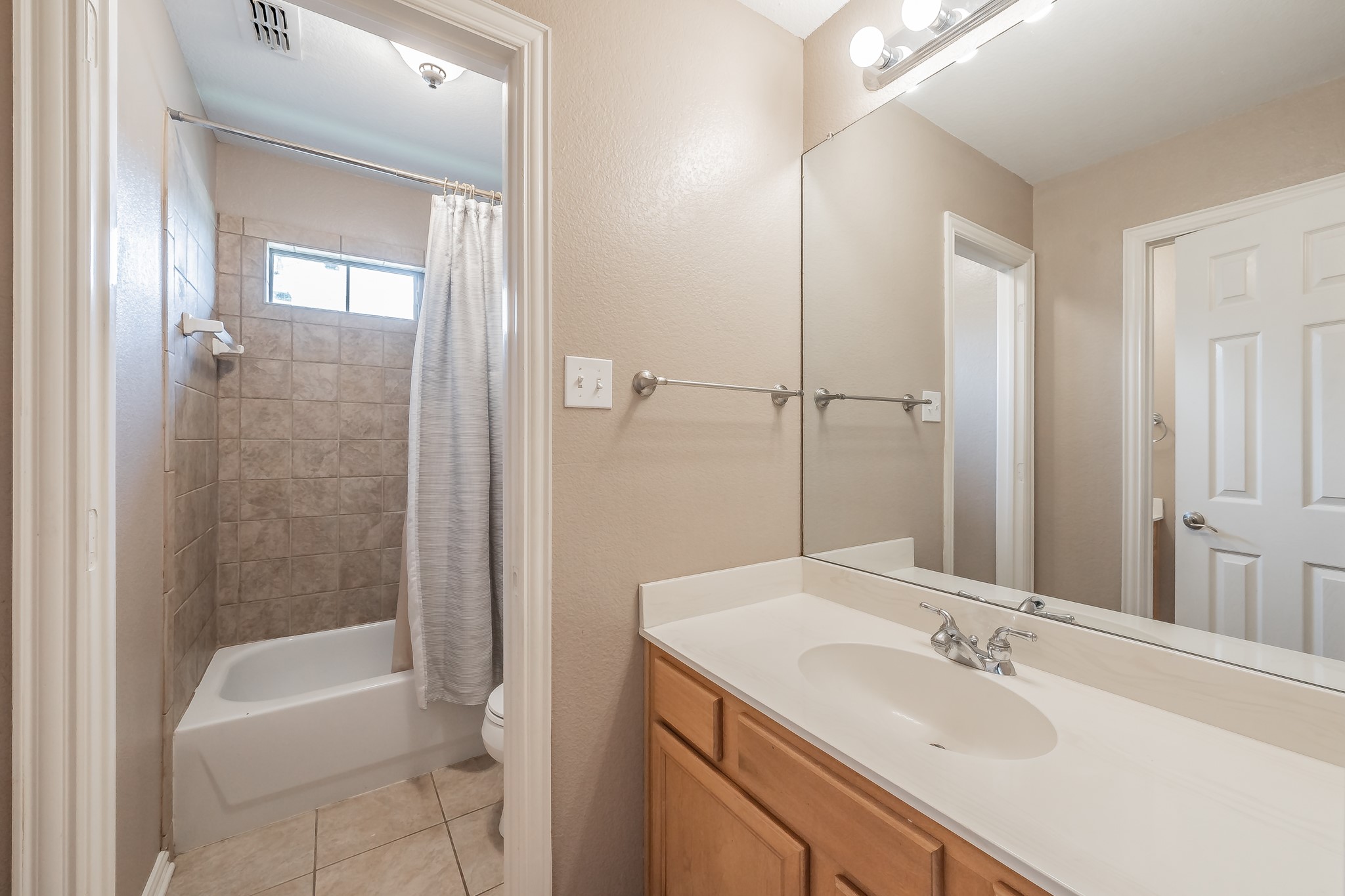 6812 Falcon Crest Lane