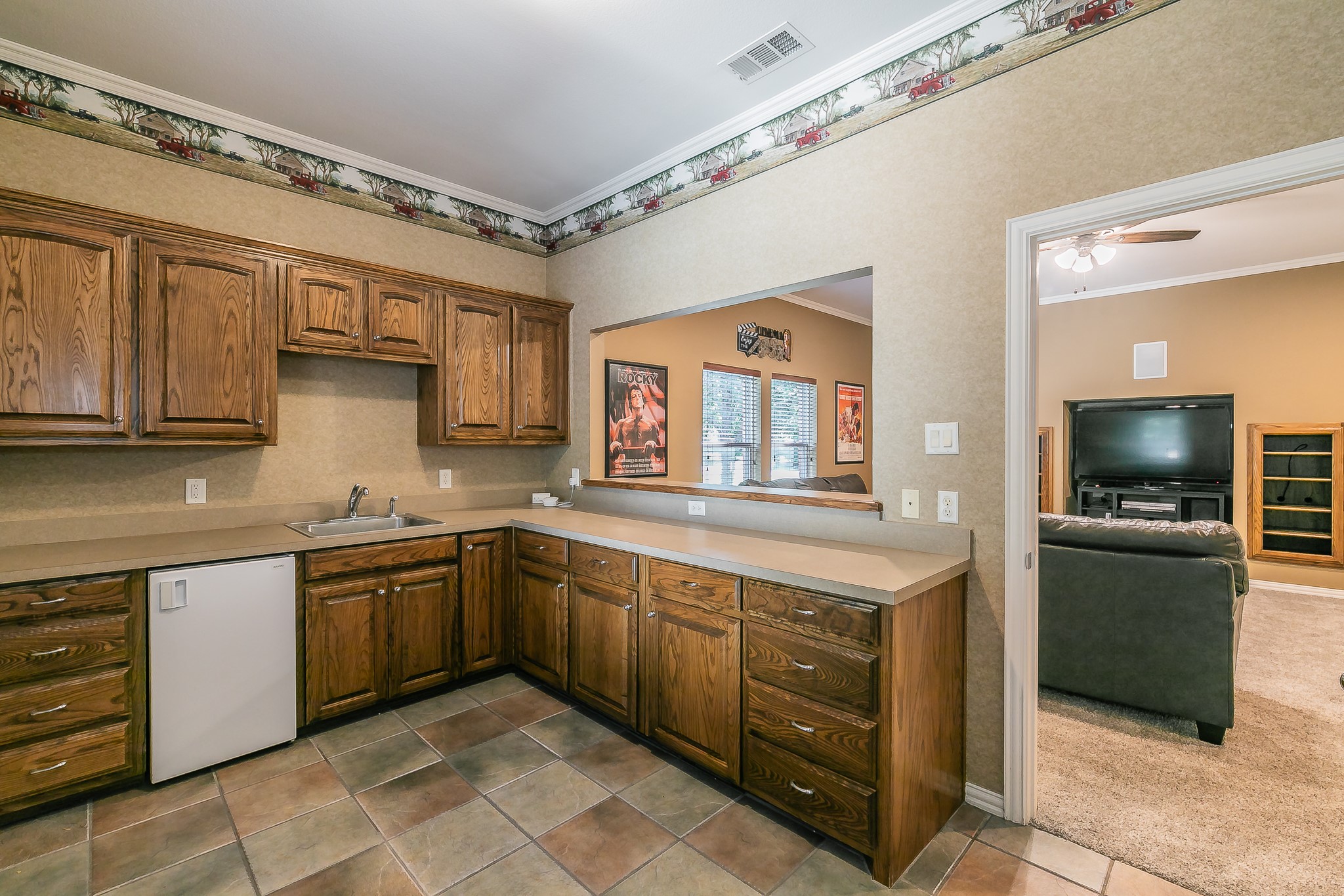 2901 River Bend Trail