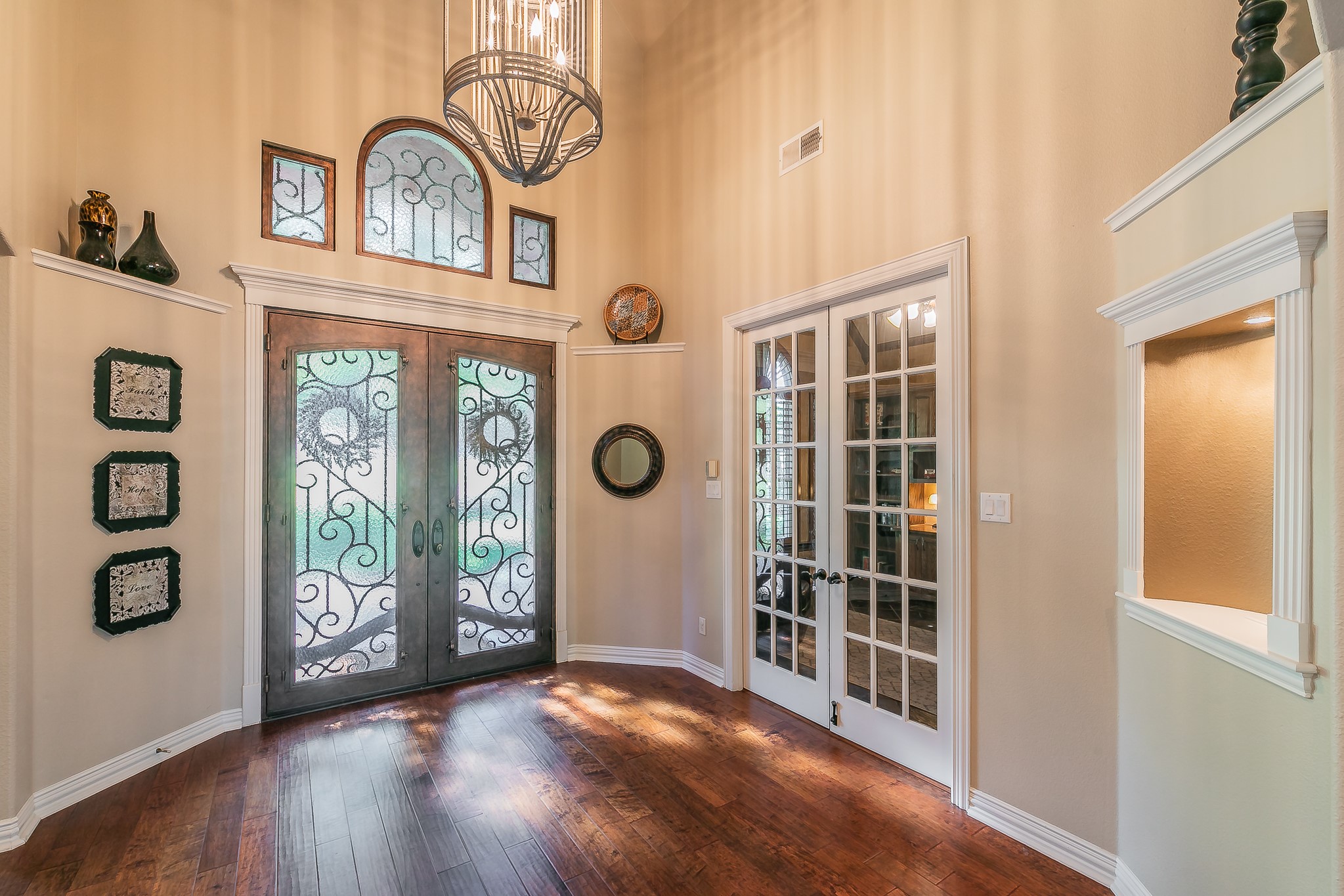 2901 River Bend Trail