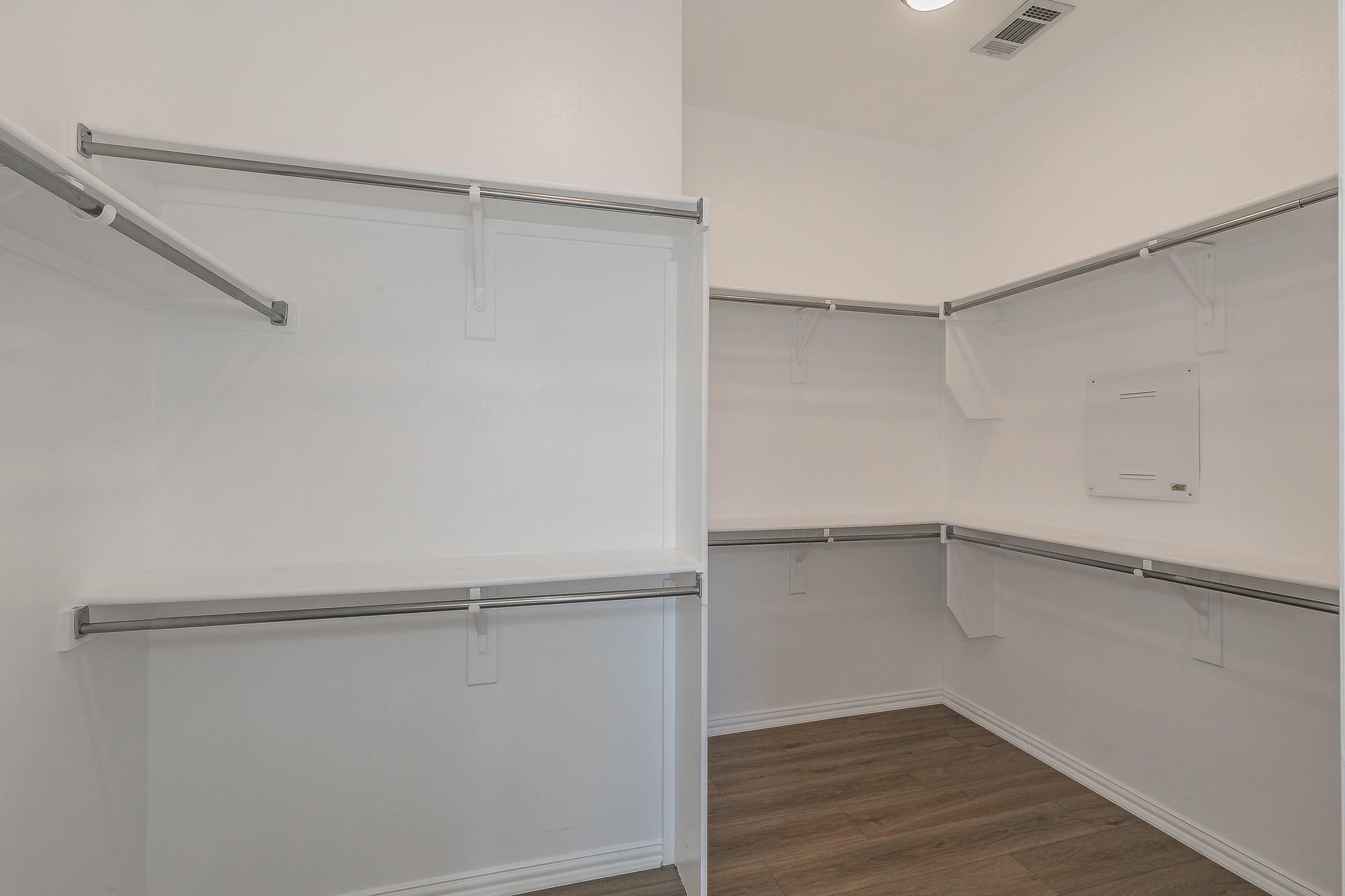 5213 Stoney Trail