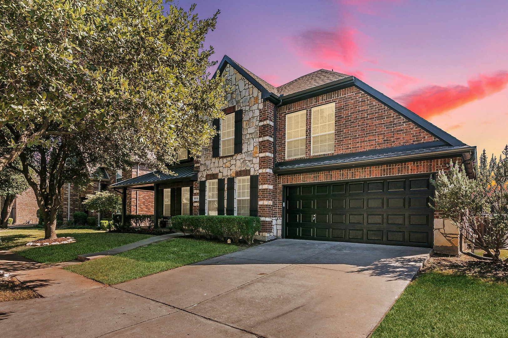 5213 Stoney Trail