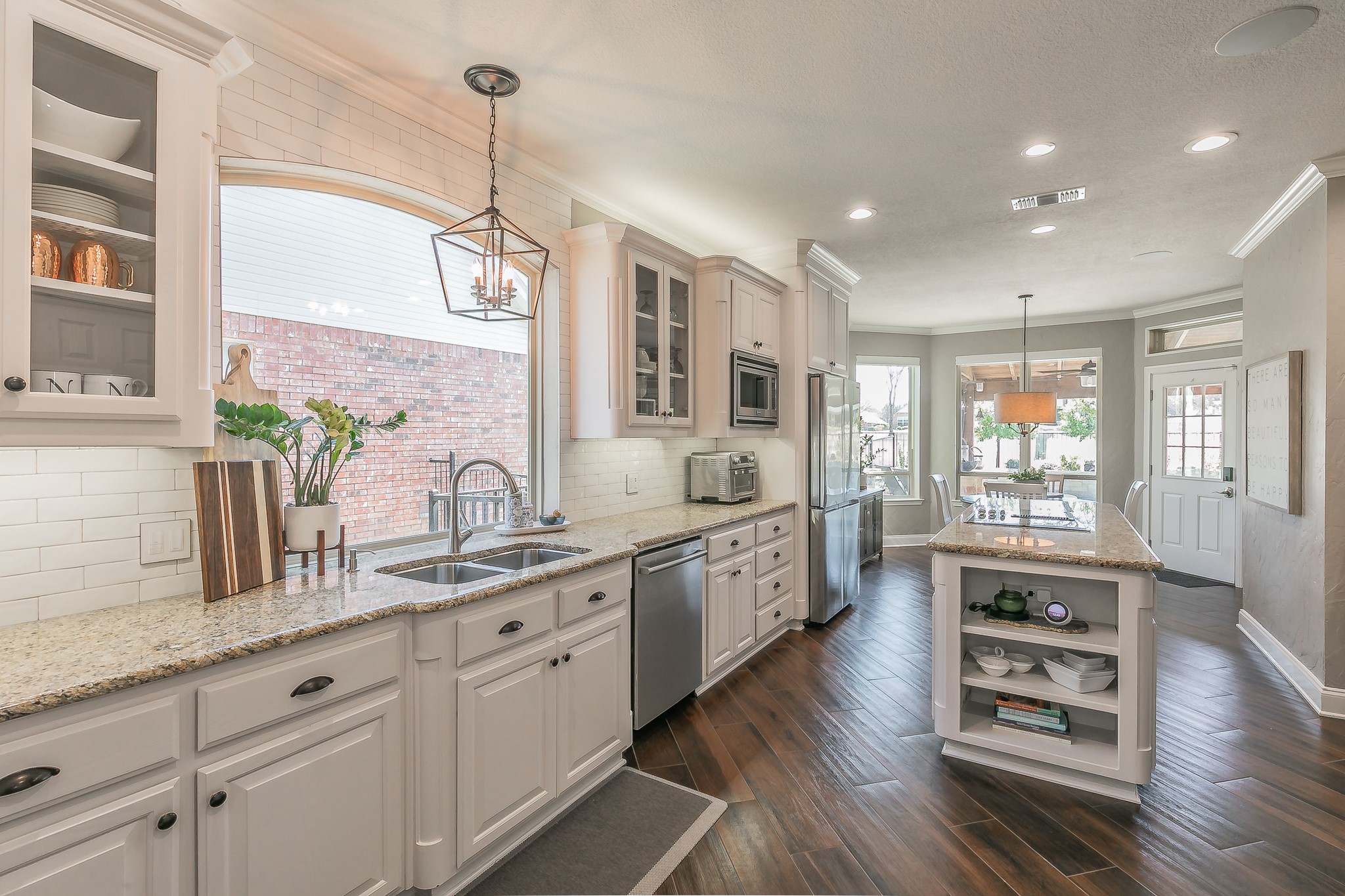 2715 Wind Ridge
