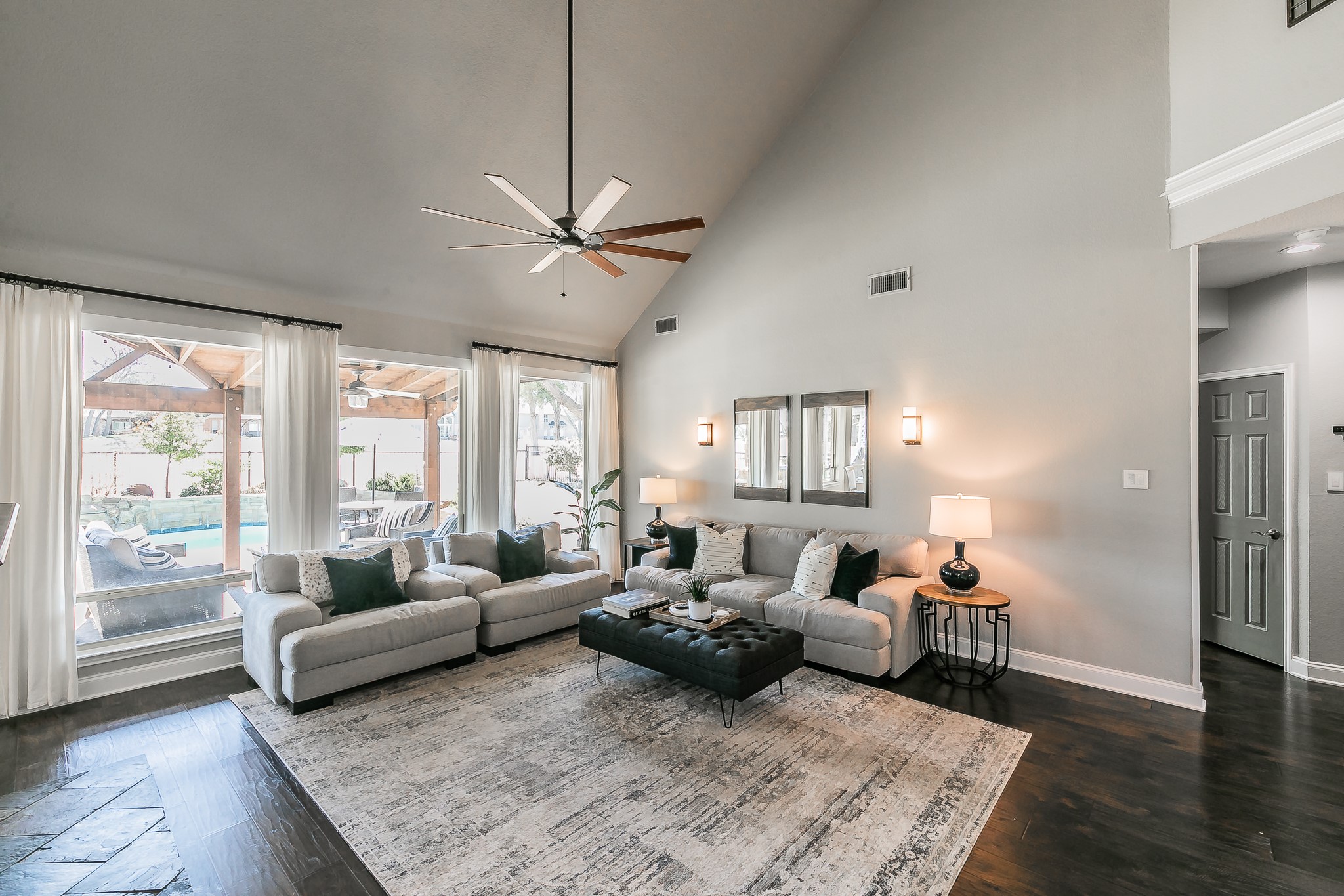 2715 Wind Ridge