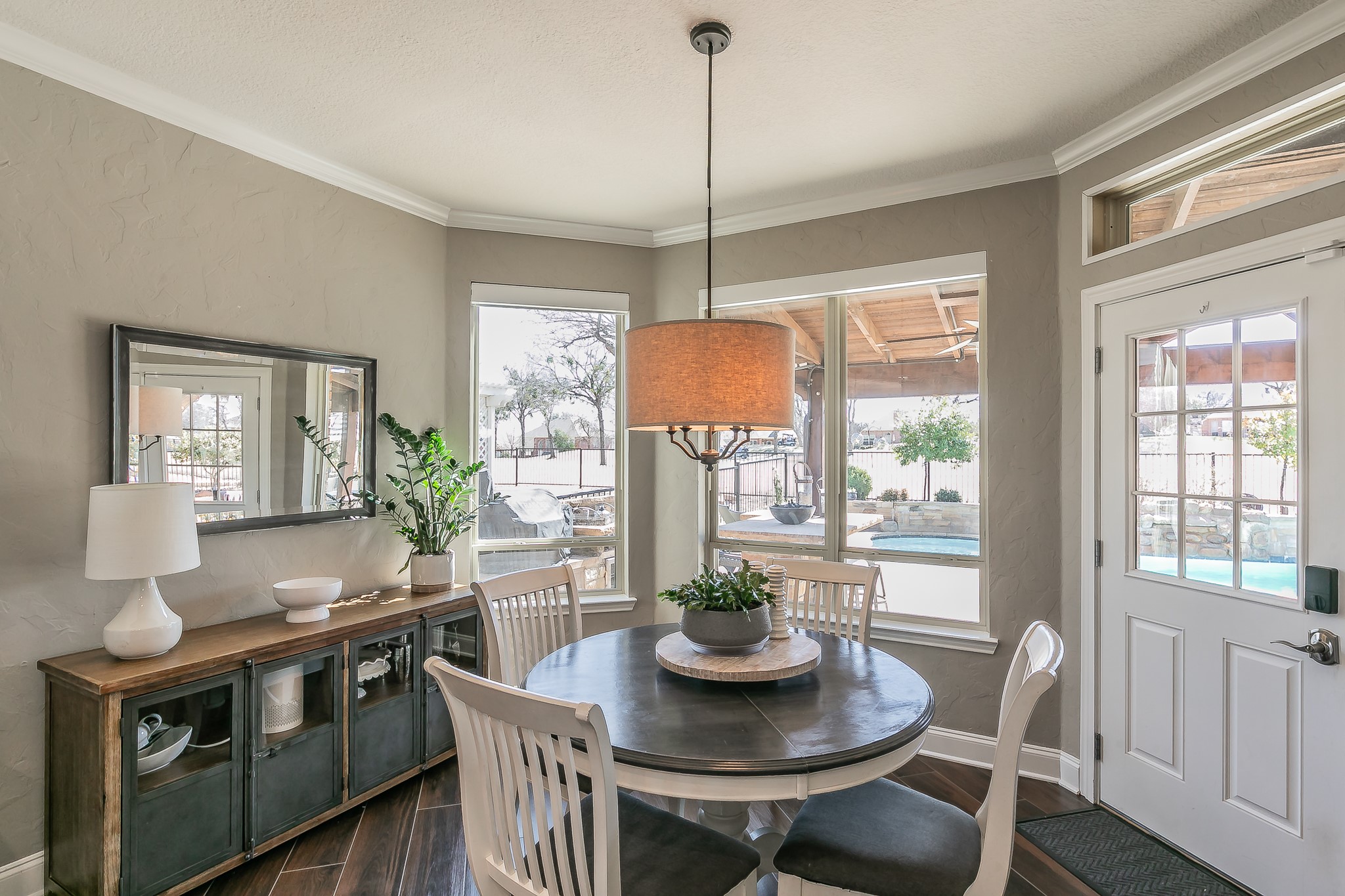 2715 Wind Ridge