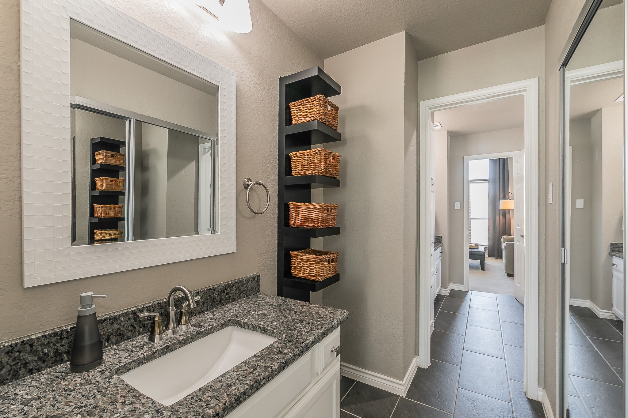 2715 Wind Ridge