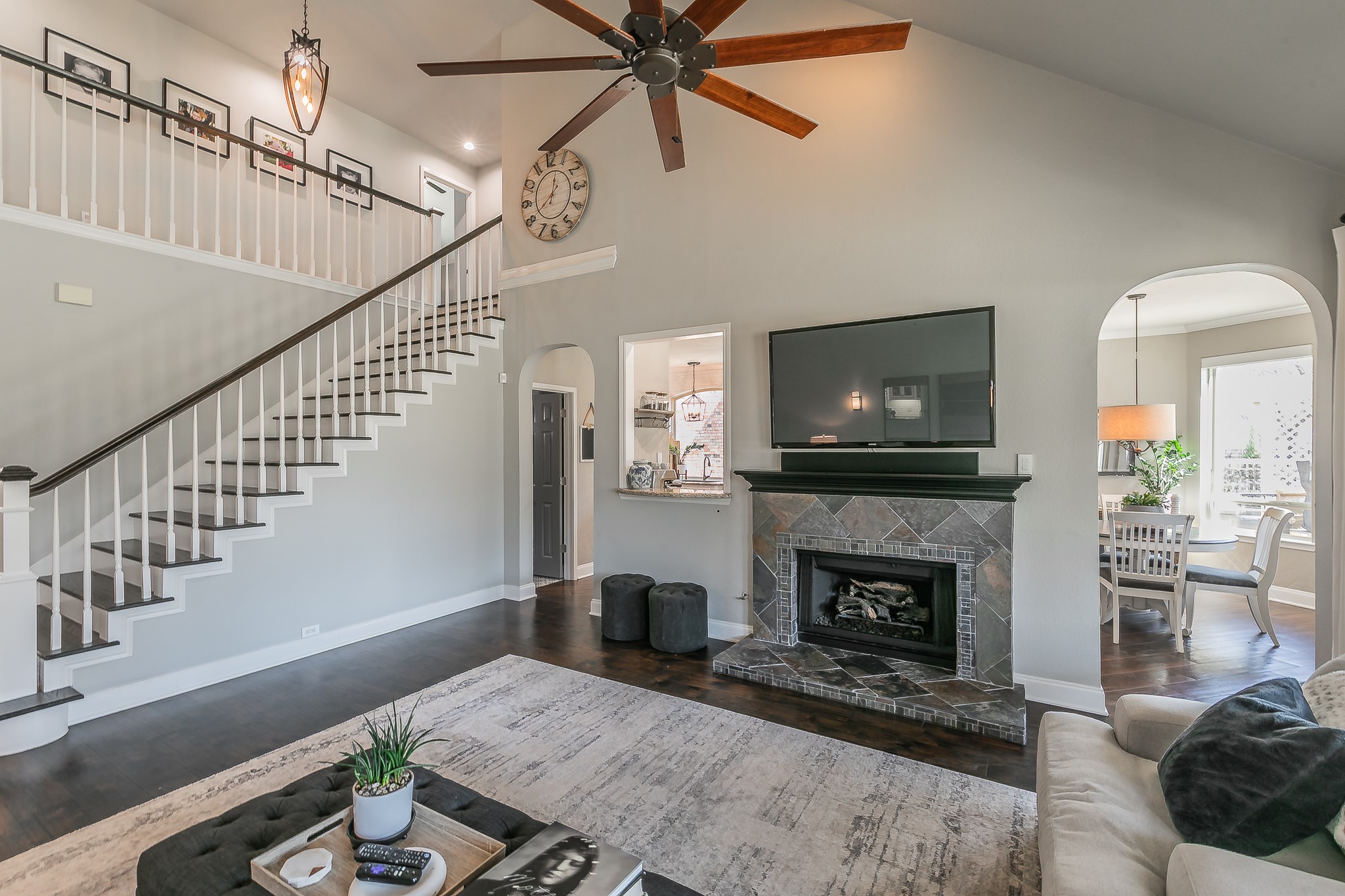 2715 Wind Ridge