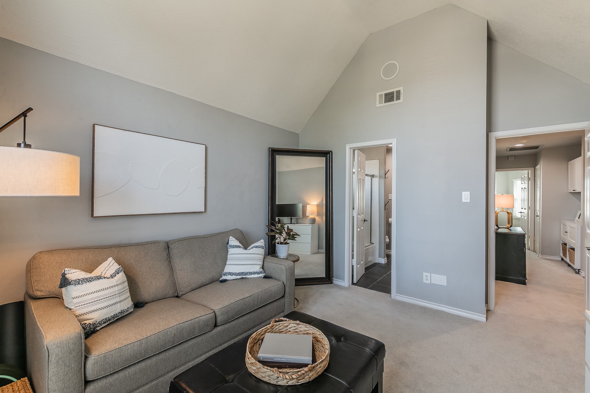2715 Wind Ridge