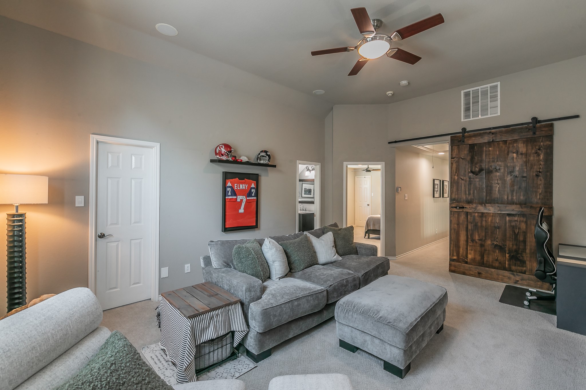 2715 Wind Ridge