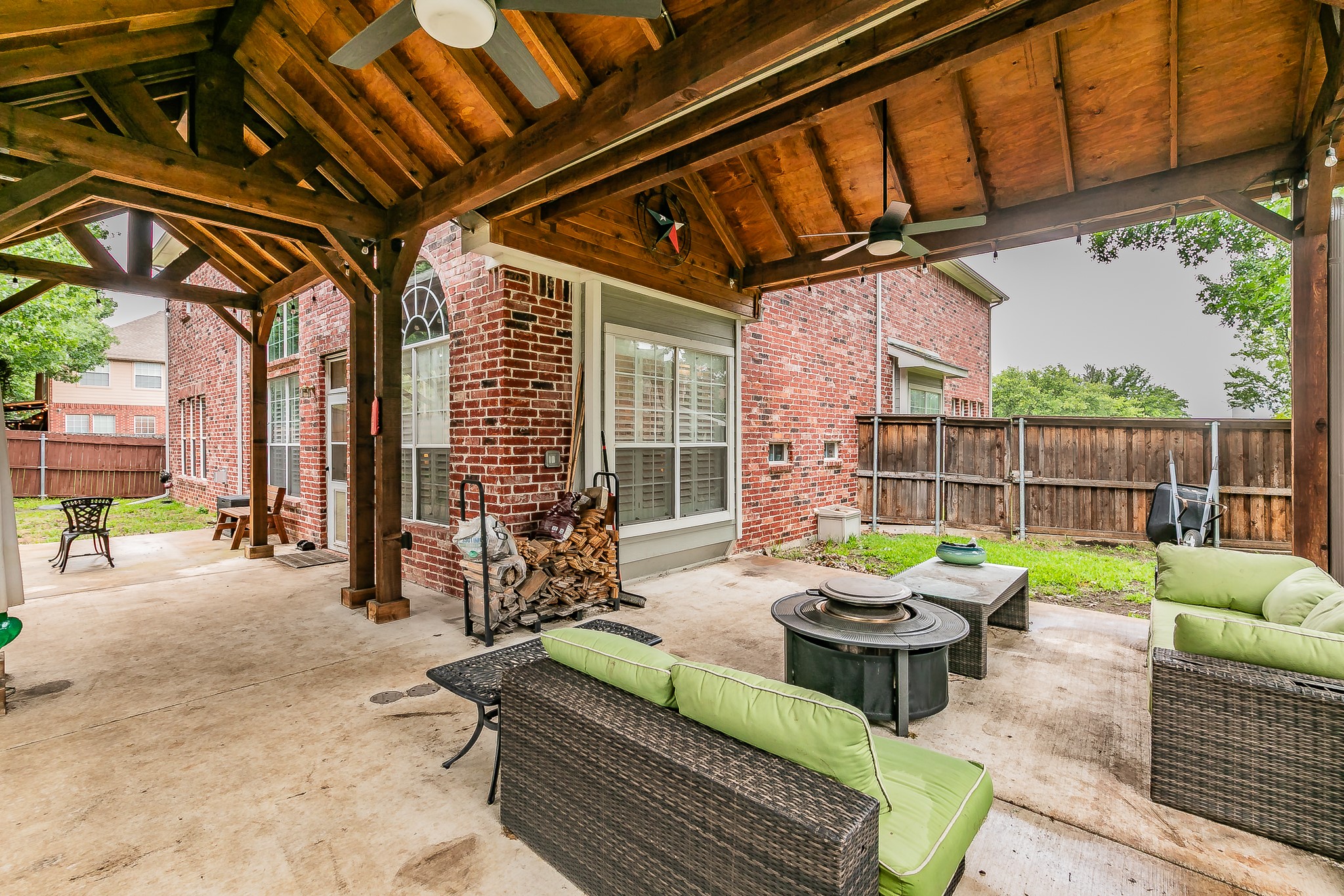 4911 Jamestown Lane