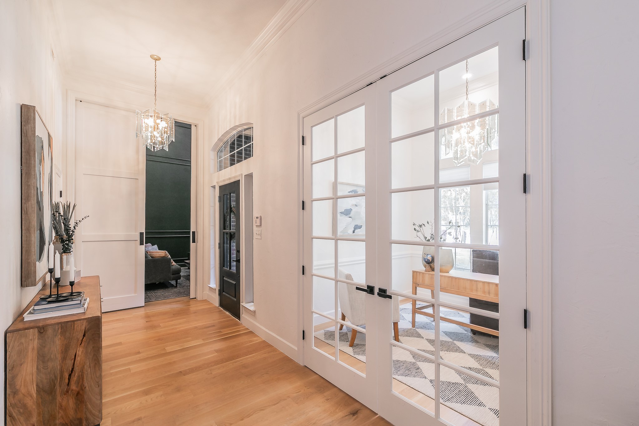 2807 Carriage Trail